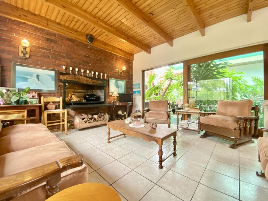 4 Bedroom Property for Sale in Hillrise Western Cape